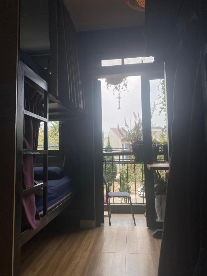 Ở trọ Hostel-john Cafe And Beer