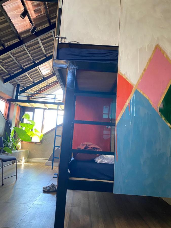 Ở trọ Hostel-john Cafe And Beer